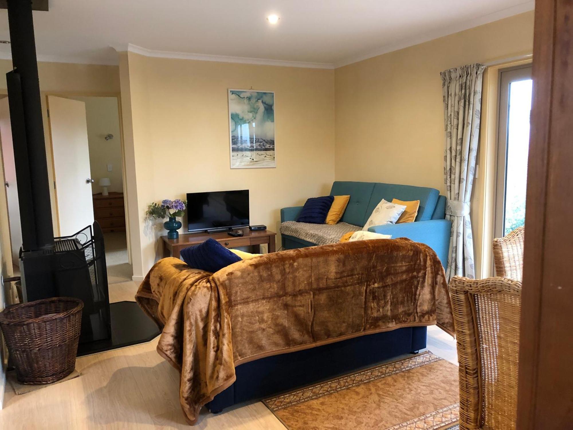 Korimako Ridge - Lake Hawea Holiday Home Luaran gambar